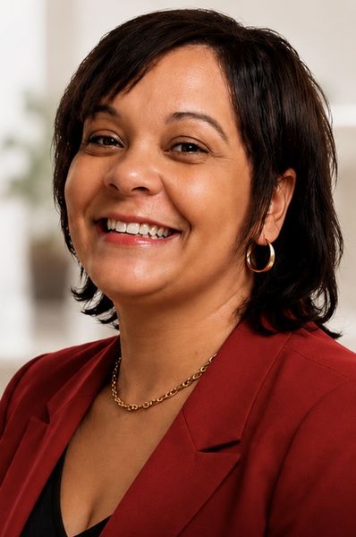 Candi Williams, Internal Team Leader/REALTOR ® Multi Million Dollar Producer